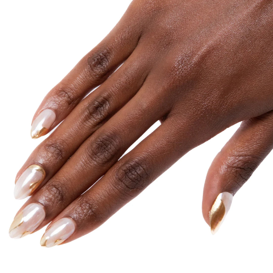 Here Comes the Gold Chill Tips