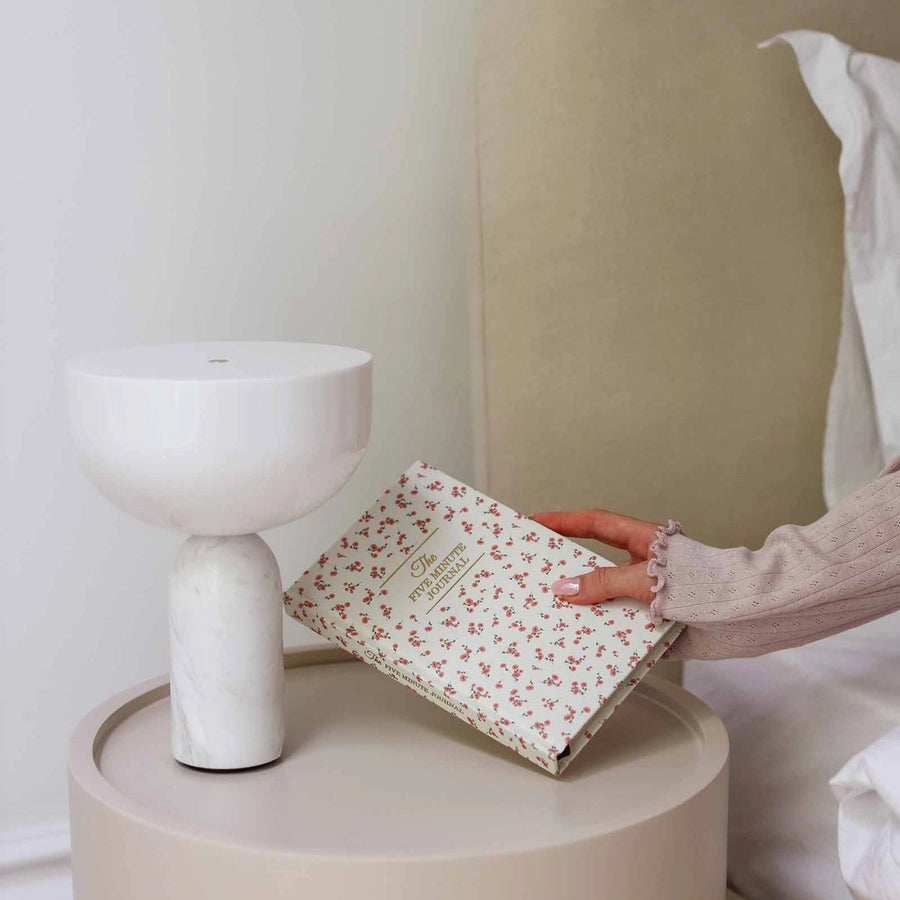 The Five Minute Journal Dainty Rose Cover